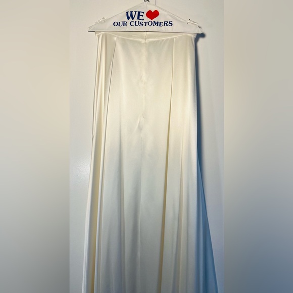 Retrofête EVALINA Dress - Worn Once and Dry Cleaned - Picture 10 of 11